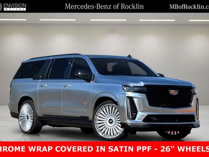 Used 2023 Cadillac Escalade ESV V