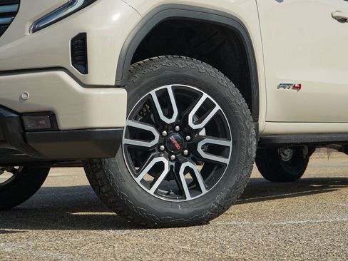 New 2026 GMC Sierra 1500 AT4 w/ AT4 Premium Package image 6