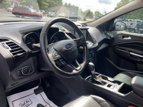 Used 2017 Ford Escape Titanium image 25