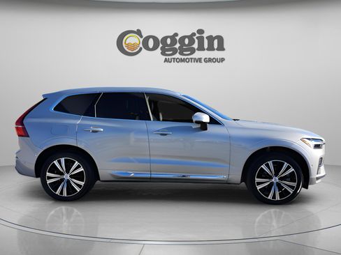 Used 2022 Volvo XC60 B6 Inscription w/ Advanced Package image 6