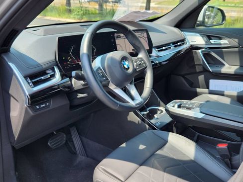 Used 2023 BMW X1 xDrive28i w/ Premium Package AWD/4WD image 7