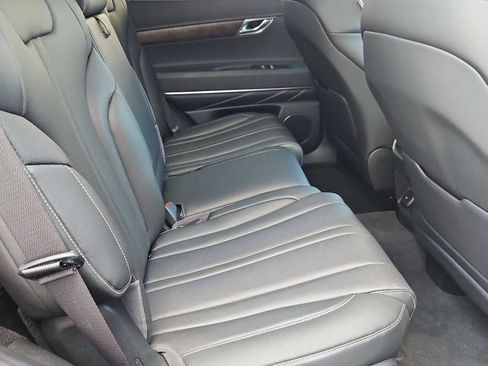 Used 2024 Genesis GV80 3.5T image 22