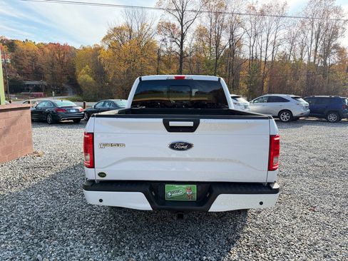 Used 2017 Ford F150 XLT w/ Equipment Group 302A Luxury image 8