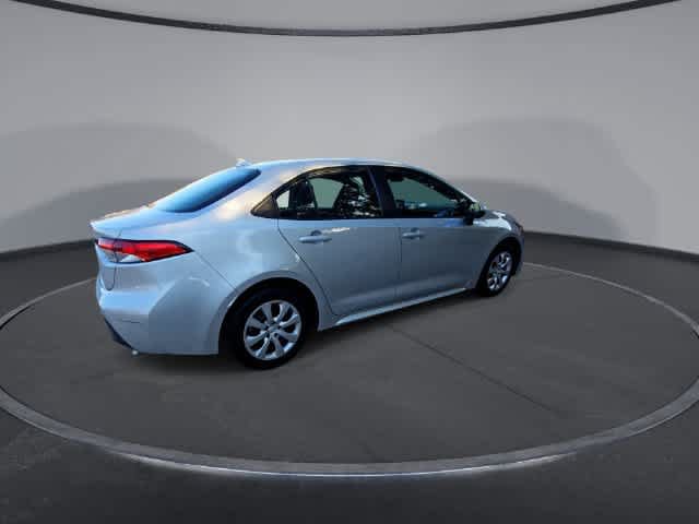 Used 2024 Toyota Corolla LE FWD image 8