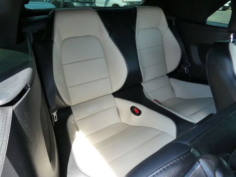 Used 2017 Ford Mustang Premium RWD image 15