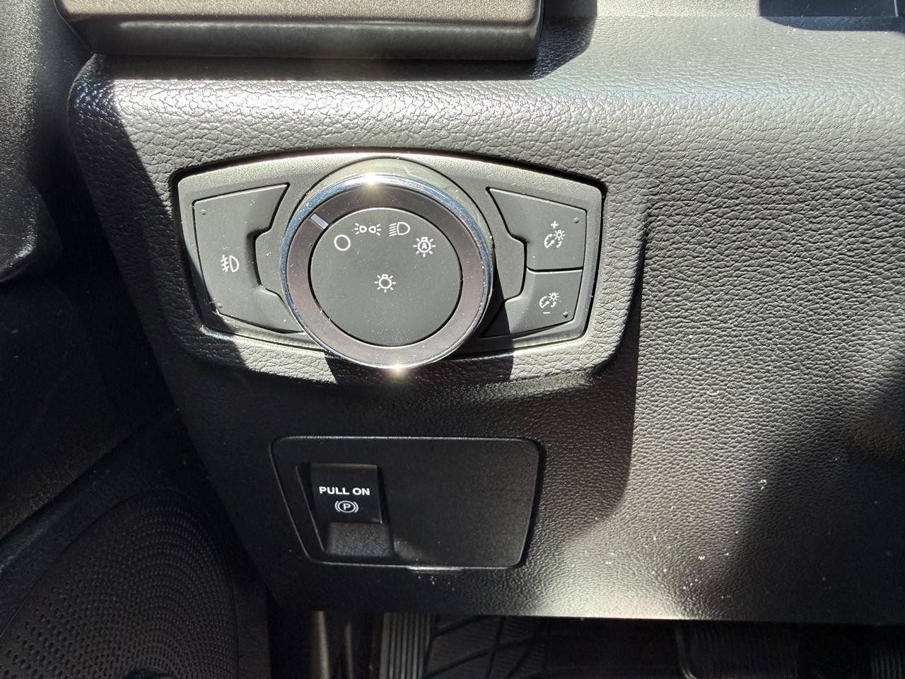 Used 2020 Ford Expedition XLT w/ Equipment Group 201A RWD image 29
