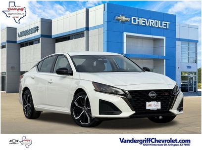 Used 2024 Nissan Altima 2.5 SR