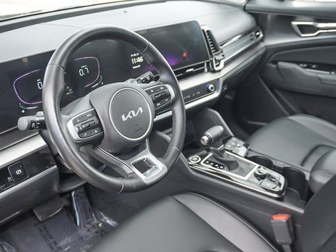 Used 2023 Kia Sportage EX image 27