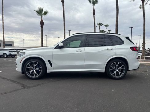 Used 2020 BMW X5 xDrive40i w/ M Sport Package AWD/4WD image 4