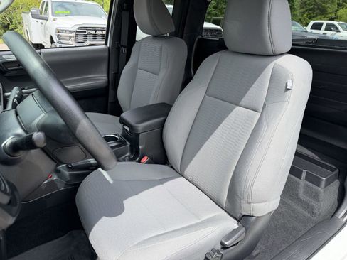 Used 2019 Toyota Tacoma SR RWD image 15