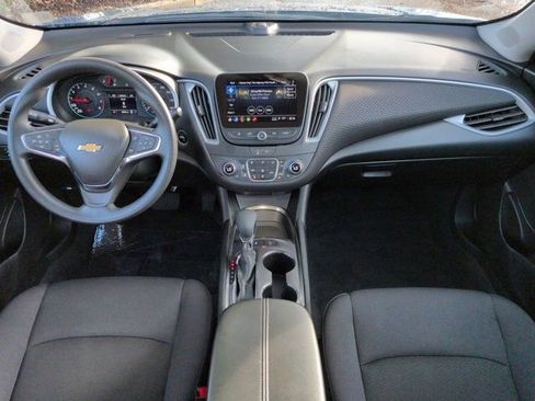 Used 2024 Chevrolet Malibu LT FWD image 14
