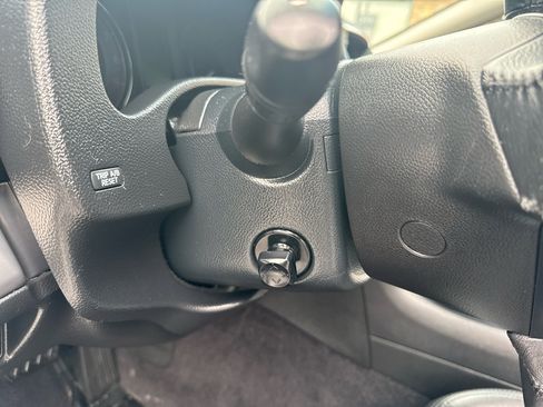 Used 2013 INFINITI G37 x Sedan w/ Premium Pkg image 28