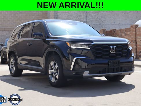 Used 2025 Honda Pilot EX-L image 1