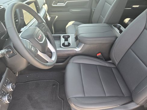 New 2025 GMC Sierra 2500 SLT w/ Texas SLT Premium Package image 10