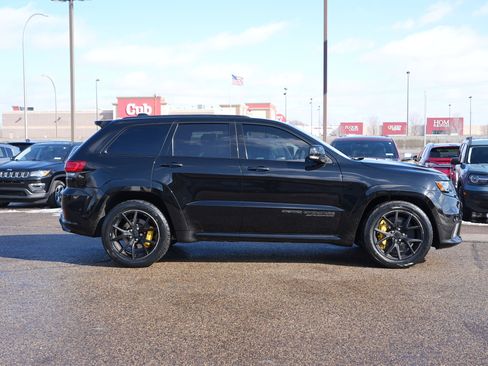 Used 2018 Jeep Grand Cherokee Trackhawk image 2