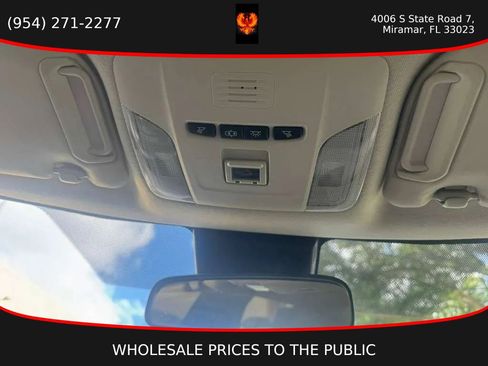 Used 2022 Toyota Corolla LE FWD image 18