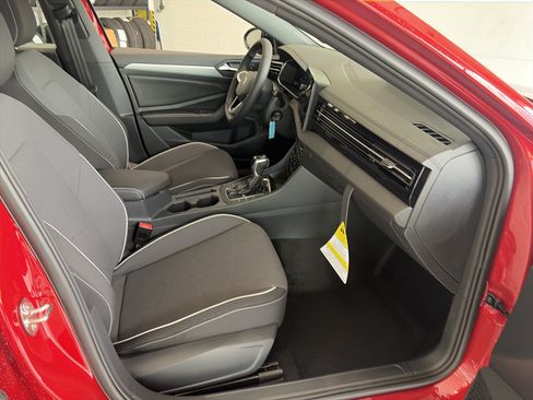 Used 2026 Volkswagen Jetta Sport FWD image 18