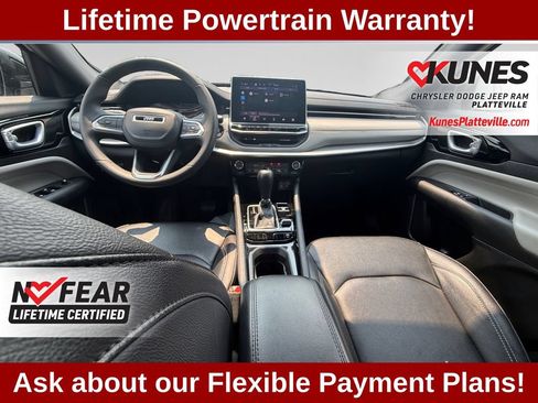 Used 2025 Jeep Compass Limited AWD/4WD image 24