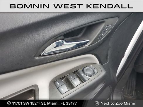 Used 2023 Chevrolet Equinox LS image 22