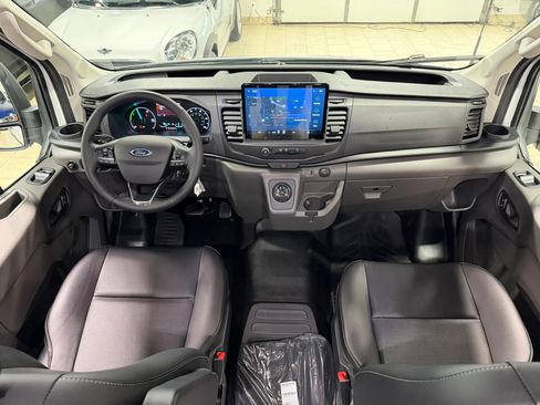 Used 2023 Ford E-Transit Medium Roof RWD image 4