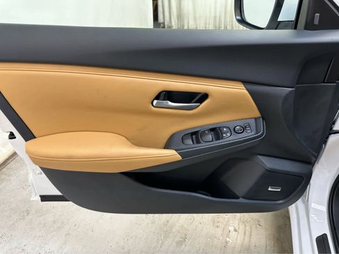 New 2025 Nissan Sentra SV w/ SV Premium Package image 10