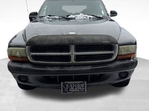 Used 2004 Dodge Dakota Sport w/ Tire & Handling Group image 1