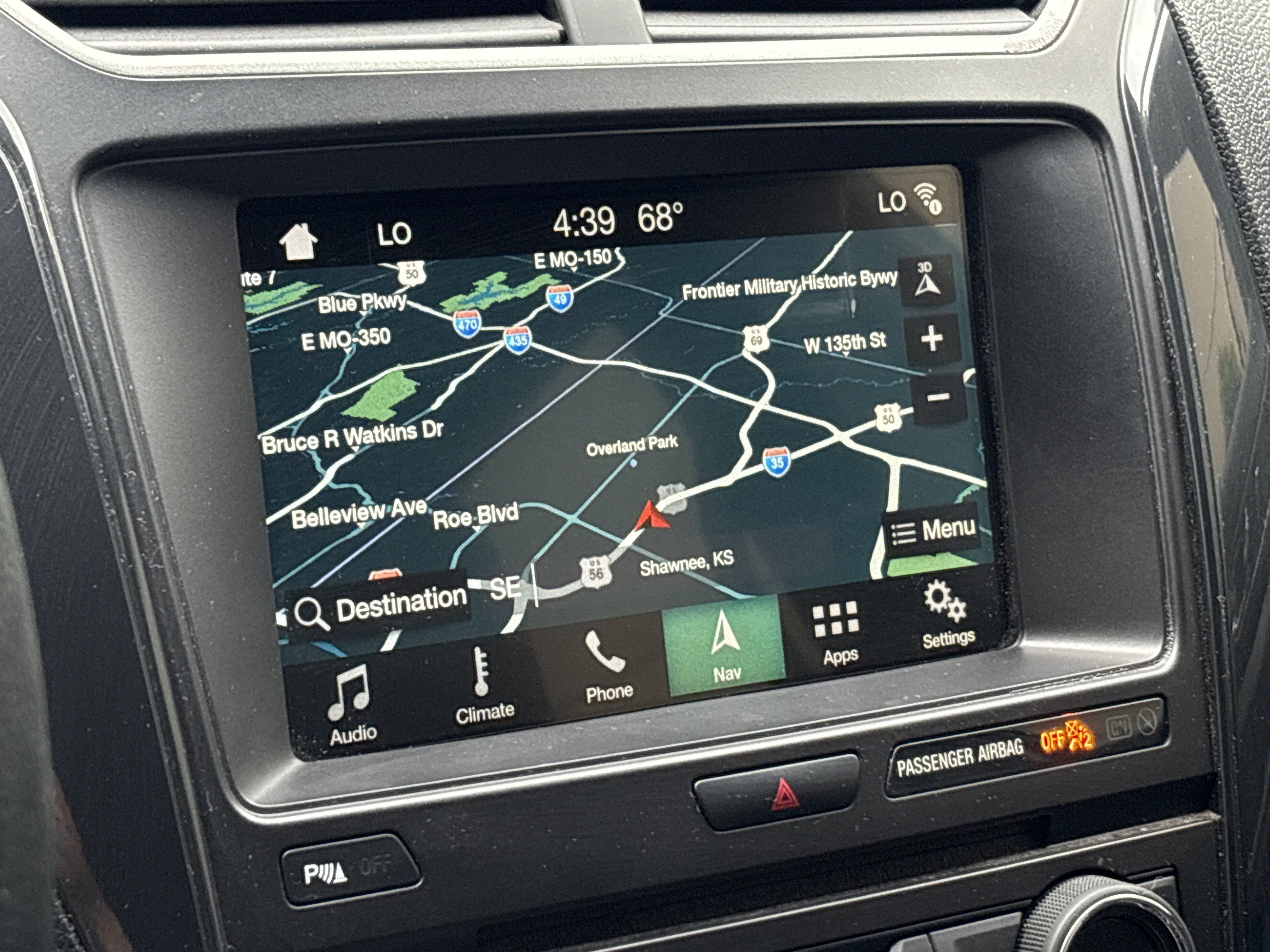 Used 2018 Ford Explorer XLT w/ Equipment Group 202A FWD image 24