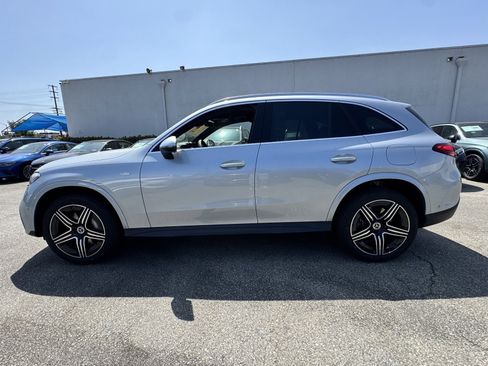 New 2025 Mercedes-Benz GLC 350e 4MATIC image 8