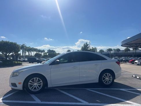 Used 2012 Chevrolet Cruze LS w/ Connectivity Package image 11