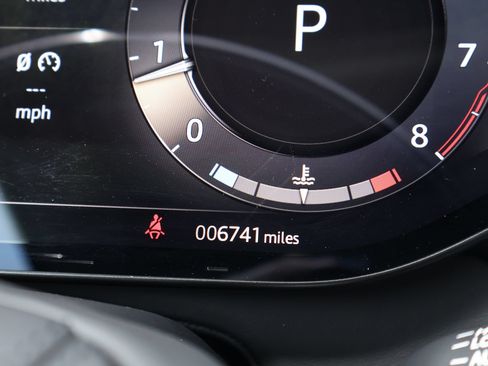 Used 2025 Land Rover Range Rover Autobiography AWD/4WD image 21