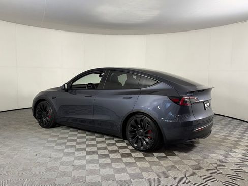 Used 2023 Tesla Model Y Performance AWD/4WD image 9