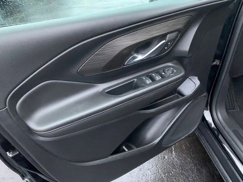 Certified 2022 GMC Terrain SLE w/ Driver Convenience Package image 28