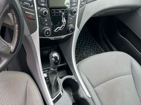 Used 2012 Hyundai Sonata GLS FWD image 9