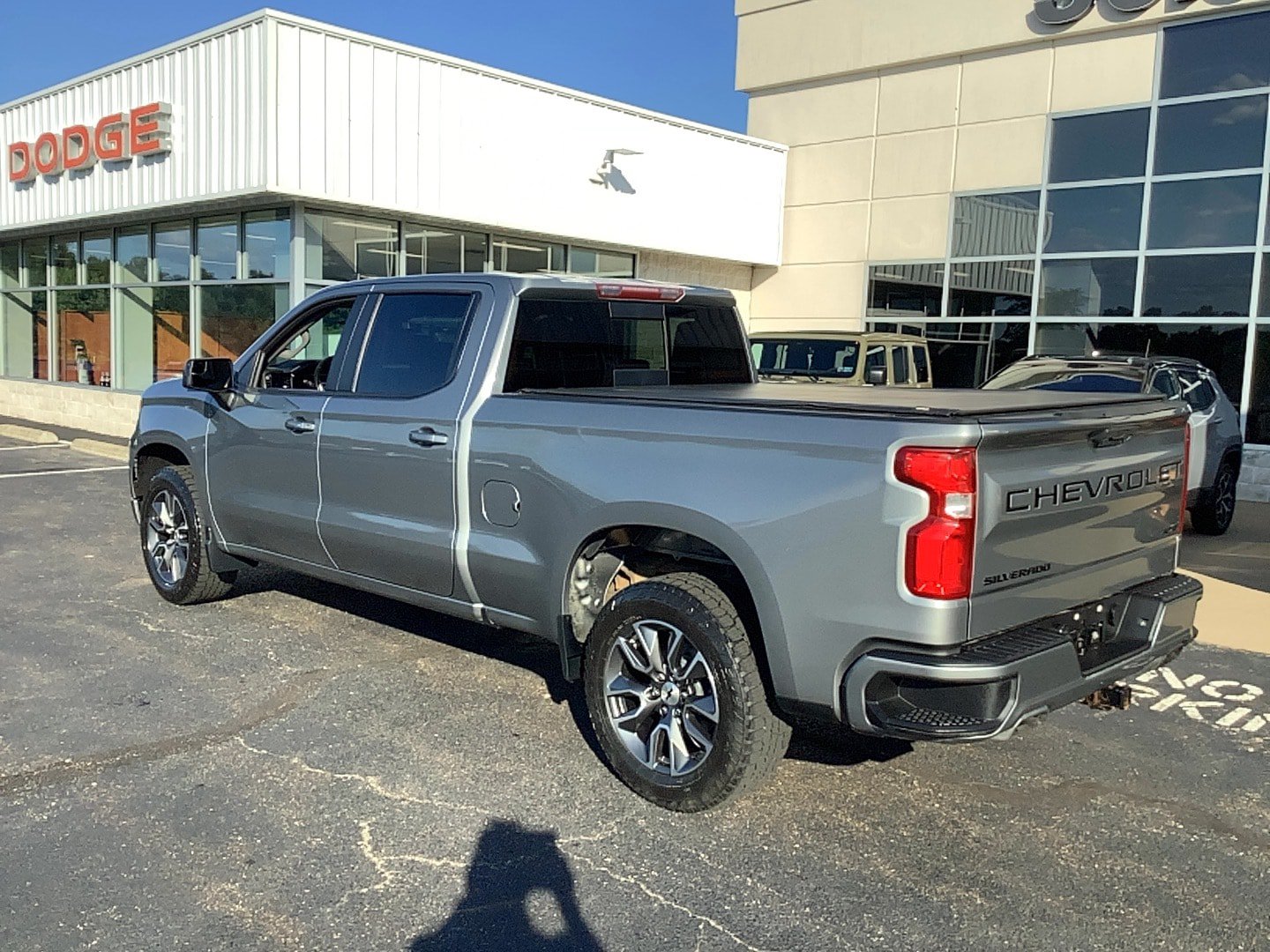 Used 2023 Chevrolet Silverado 1500 RST w/ Convenience Package II AWD/4WD image 6