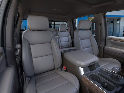 Used 2026 Chevrolet Silverado 1500 LT Trail Boss w/ Safety Package AWD/4WD image 17