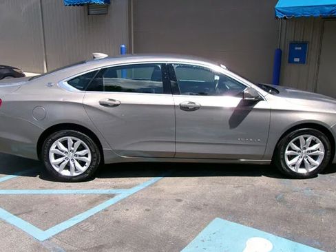 Used 2019 Chevrolet Impala LT FWD image 6