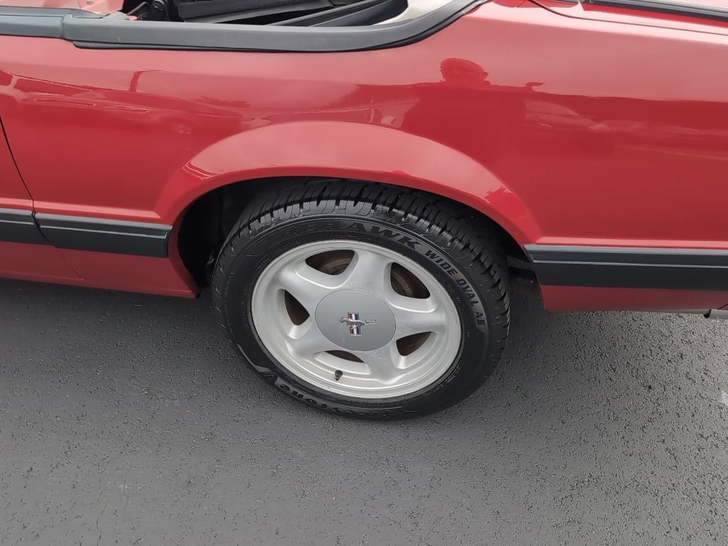 Used 1991 Ford Mustang LX RWD image 14