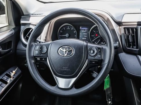 Used 2018 Toyota RAV4 LE w/ All Weather Liner Package FWD image 16