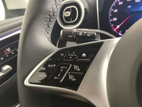 Certified 2026 Mercedes-Benz GLC 300 4MATIC image 25