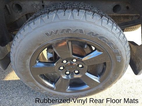 Used 2017 GMC Sierra 1500 SLE w/ Elevation Edition image 35