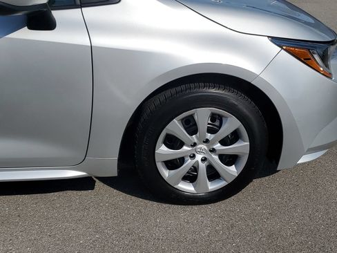Certified 2024 Toyota Corolla LE FWD image 6