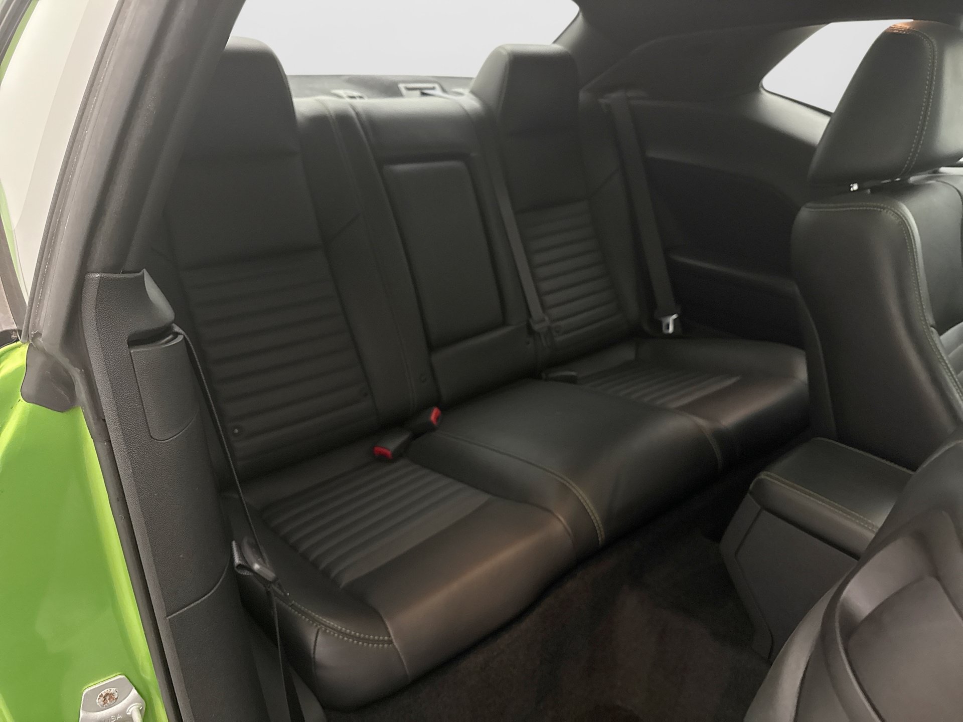 Used 2011 Dodge Challenger R/T RWD image 17