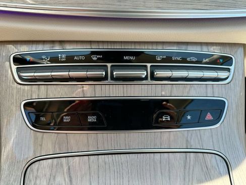 Used 2022 Mercedes-Benz E 450 4MATIC Coupe image 39
