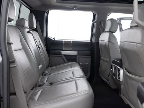 Used 2016 Ford F150 Lariat image 33