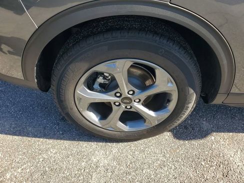 Used 2025 Ford Escape ST-Line image 6