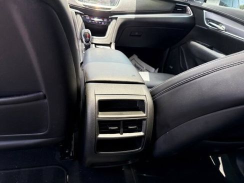Used 2017 Cadillac XT5 Luxury FWD image 15