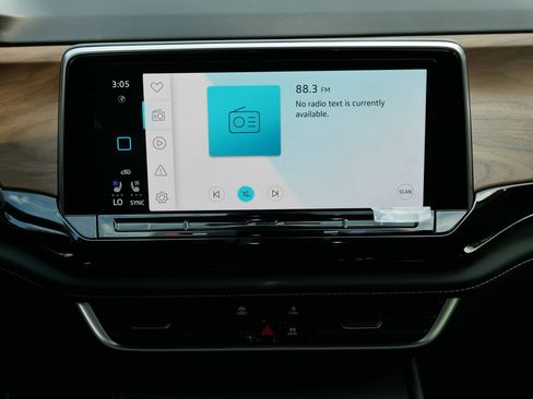 New 2026 Volkswagen Atlas SE image 10