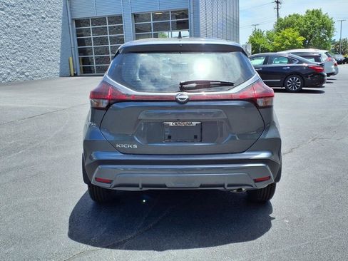 New 2025 Nissan Kicks Play S image 4