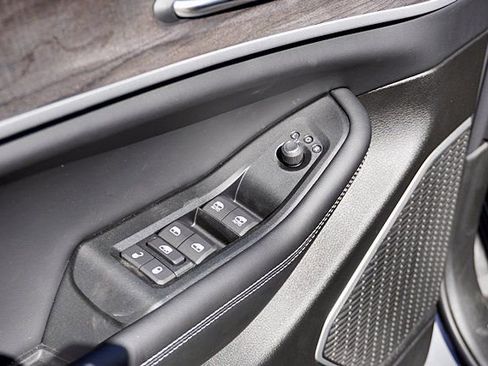 New 2026 Jeep Grand Cherokee Limited w/ Limited Altitude Package image 28