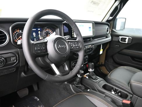 New 2026 Jeep Gladiator Willys AWD/4WD image 14